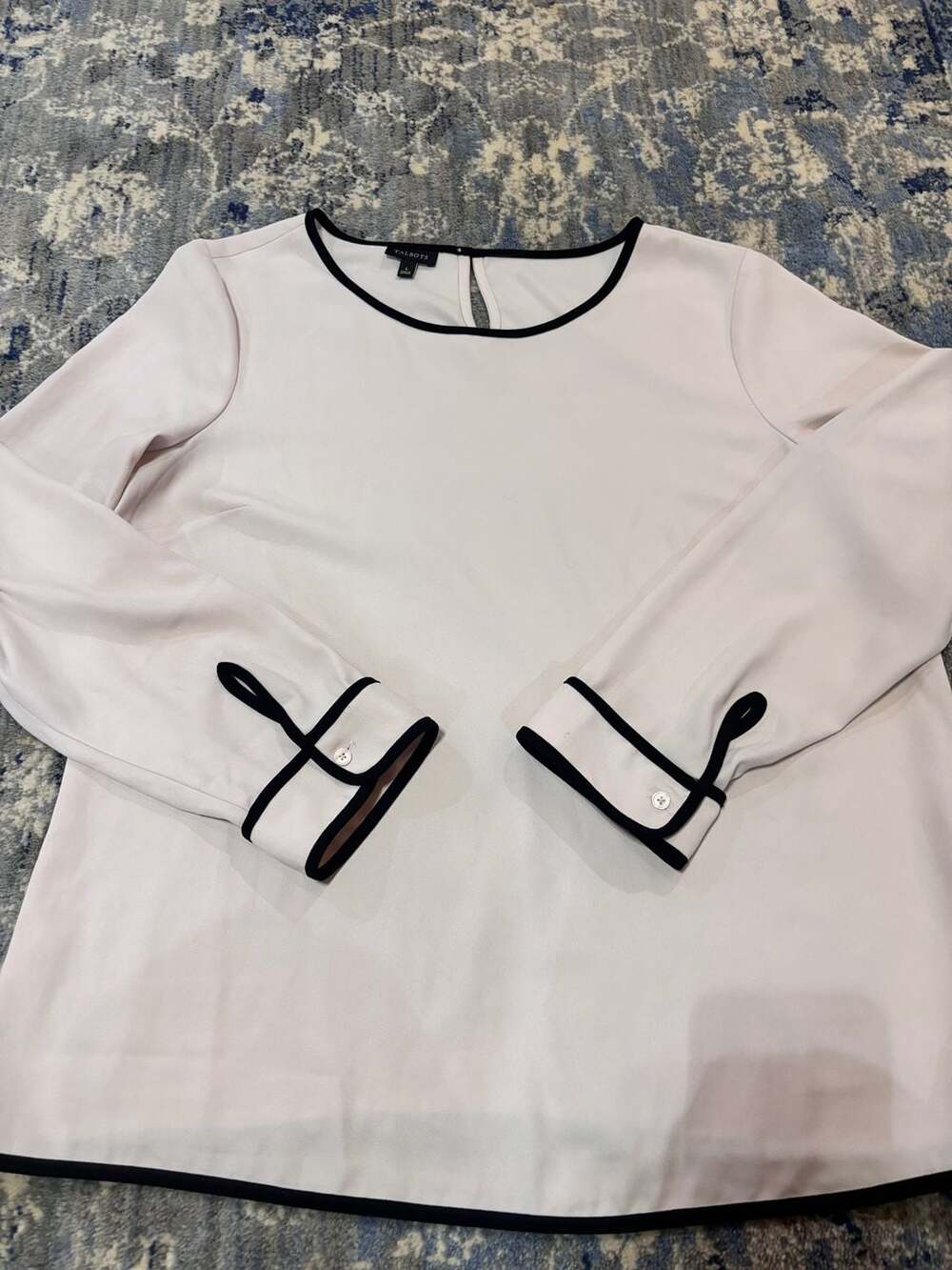 Talbots Blouse Size L Cream Long Sleeve Crepe